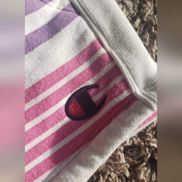 Champion X Urban Outfitters Candy Stripe Shorts Reverse Weave Size Small - Picture 3 of 7